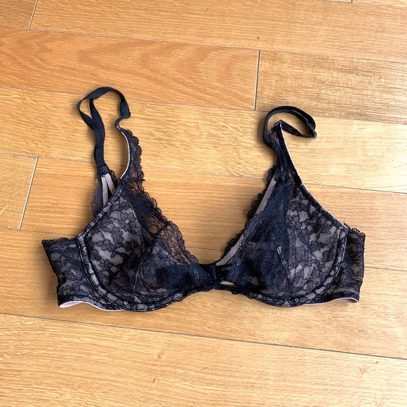 Victoria’s Secret Pretty Black Lace Demi Cup Bra - Picture 2 of 11